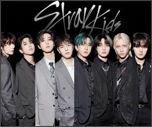 Free personalized birthday invitation Stray Kids K-Pop
